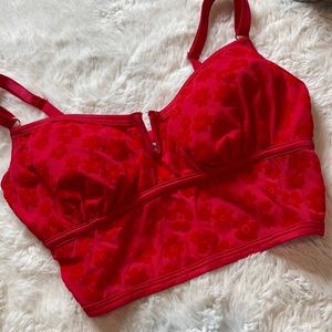 PINK Victoria’s Secret Crop top - SIZE: S-DD